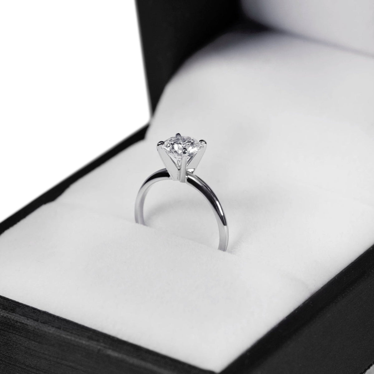 1ct lab-grown diamond solitaire ring in ring box in sizes $5, 5.5, 6, 6.5, 6.75, 7, 8$ 
